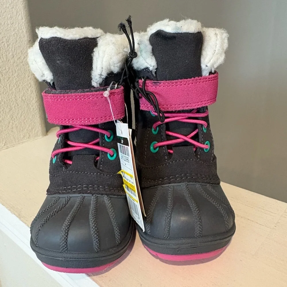 Cat & Jack Toddler Girls Winter Boots Sz 5 Journey Snow Waterproof Gray